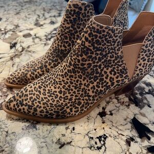 Dolce Vita Serena Animal Print Ankle Booties